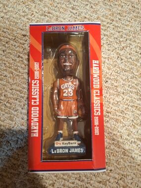 LeBron James Hardwood Classics Bobblehead - Cavaliers Orange
